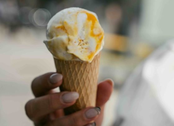 Ile naprawdę kosztują lody w Rzymie? Co warto wiedzieć o kursach walut i wakacyjnych kosztach?