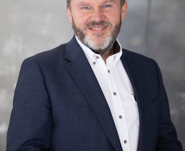 Dlaczego postanowienia noworoczne są nieskuteczne? Zamiast nich postaw na strategię skutecznej zmiany