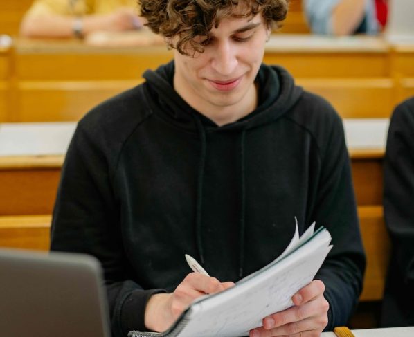 Czy Polacy inwestują w edukację? Filantropia edukacyjna jako nowe zjawisko społeczne.