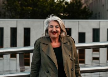 Zwolnienia grupowe - jak radzić sobie psychicznie w kryzysie zawodowym