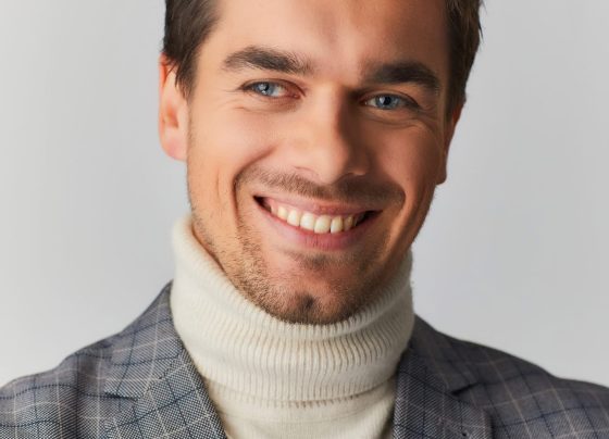 Dane klientów w e-commerce – jak sklepy łamią przepisy w szczycie zakupowym? Eksperci ostrzegają: to najbardziej ryzykowny moment w roku.