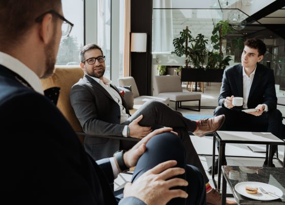 Hotel jako przestrzeń spotkań. Jak zmienia się rola hoteli w świecie konferencji i wydarzeń biznesowych?