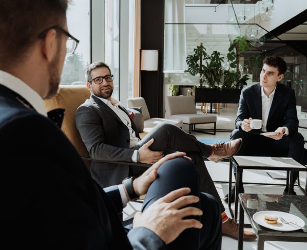 Hotel jako przestrzeń spotkań. Jak zmienia się rola hoteli w świecie konferencji i wydarzeń biznesowych?
