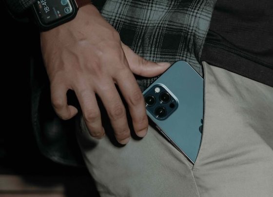 ochrona-prywatnosci-w-relacjach-rodzinnych-i-partnerskich-technologia-granice-i-prawo-w-czasach-kryzysu-zaufania