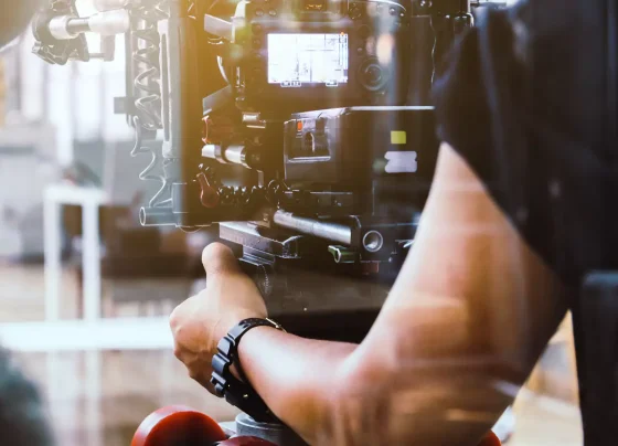 Studia do videocastów, webinarów i green screen w Warszawie - ranking miejsc do nagrań wideo (2026)