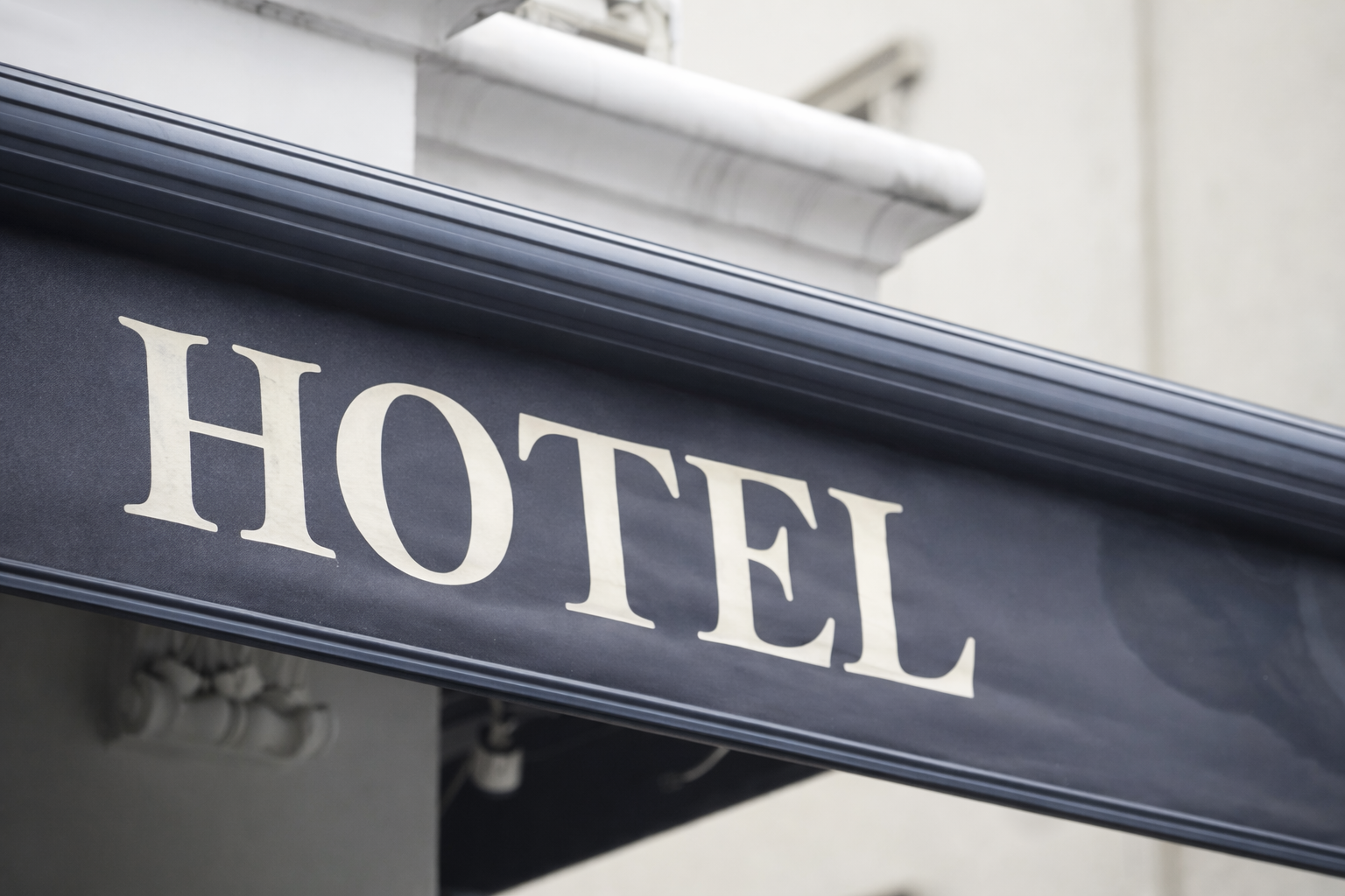 Oszczędzanie na pracownikach W tej branży to nie do pomyślenia - Poilish Magazine