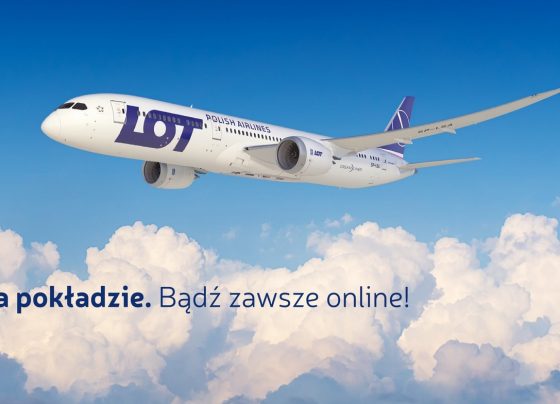 Internet w samolotach LOT. Wi-Fi pojawiło się w pierwszym Dreamlinerze