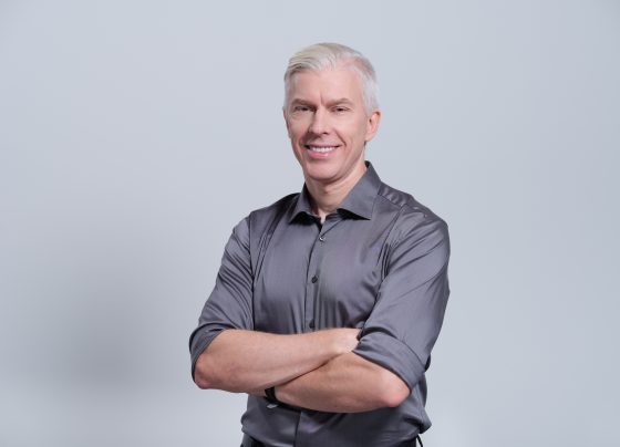 co-decyduje-o-sukcesie-w-pracy-z-ai-cechy-i-kompetencje-ktore-warto-rozwijac