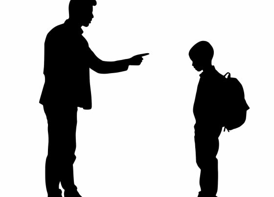 emocje-kontra-zasady-domowe-konflikty-rzadko-dotycza-tego-o-czym-naprawde-rozmawiamy