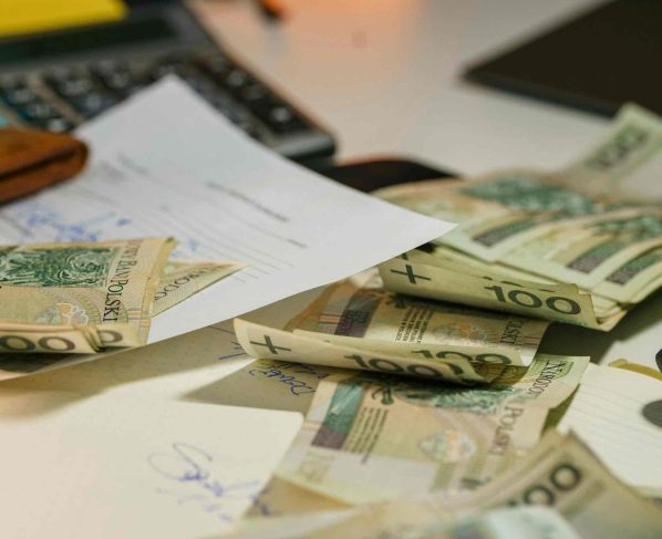 alimenty-w-polsce-to-miliardowy-problem-system-dziala-na-papierze-ale-przegrywa-z-rzeczywistoscia