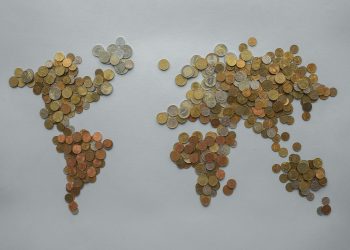 planujemy-wakacje-2026-wiecej-pytan-niz-rok-temu-jak-przygotowac-sie-finansowo-do-podrozy-w-niepewnych-czasach