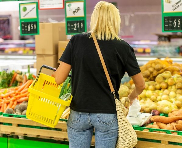 Ceny w sklepach przed świętami rosły wolniej. Eksperci mówią o chwilowym uspokojeniu