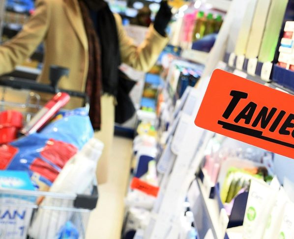 Sklepy ograniczają masowe promocje. Sieci handlowe stawiają dziś bardziej na skuteczność niż ilość rabatów