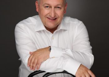 Kalkulator wakacji 2026 Ile zapłacimy za urlop i jak nie przepłacić za granicą? - polishmagazine.com.pl kalkulator-wakacji-2026-ile-zaplacimy-za-urlop-i-jak-nie-przeplacic-za-granica