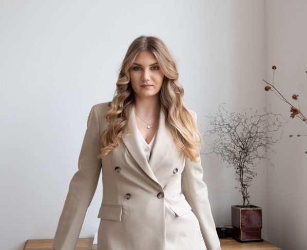 Polisolokaty wracają do sądów. Czy po latach da się jeszcze odzyskać pieniądze? Wyjaśnia adw. Emilia Tomanek z Pilawska Zorski Adwokaci - Poilish Magazine
